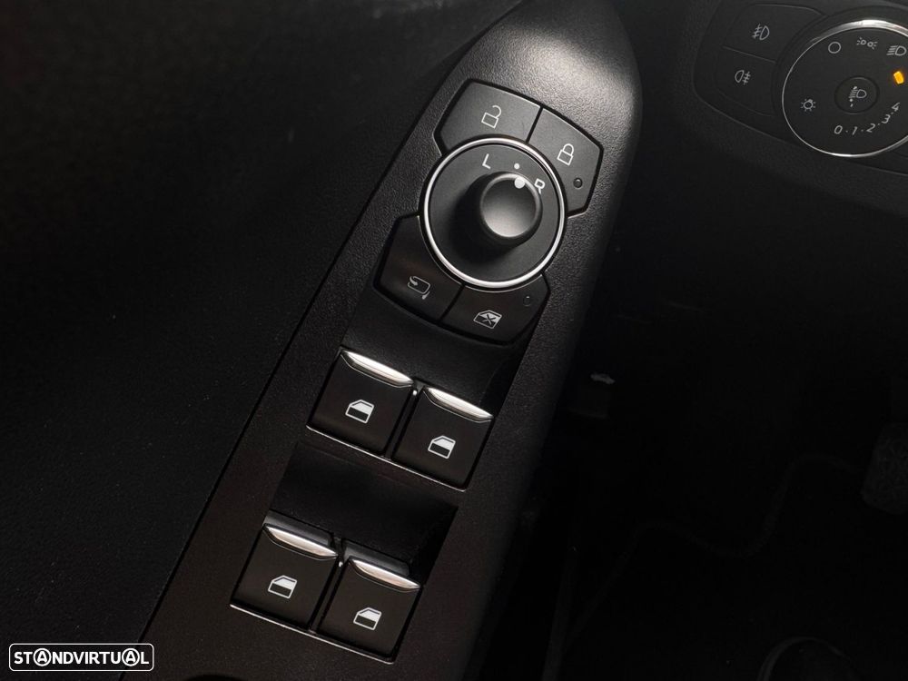 Ford Puma 1.0 EcoBoost MHEV ST-Line X - 17