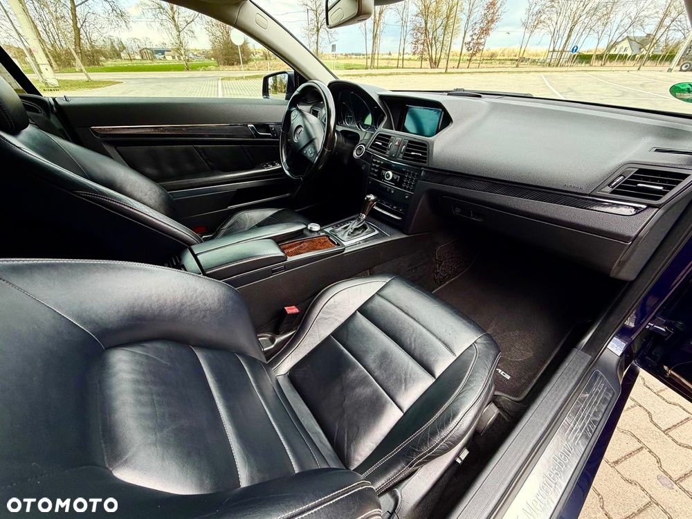 Mercedes-Benz Klasa E - 30