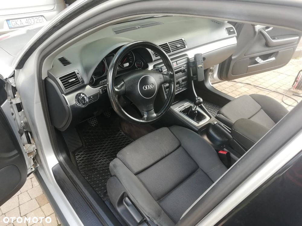 Audi A4 Avant 1.8T - 7