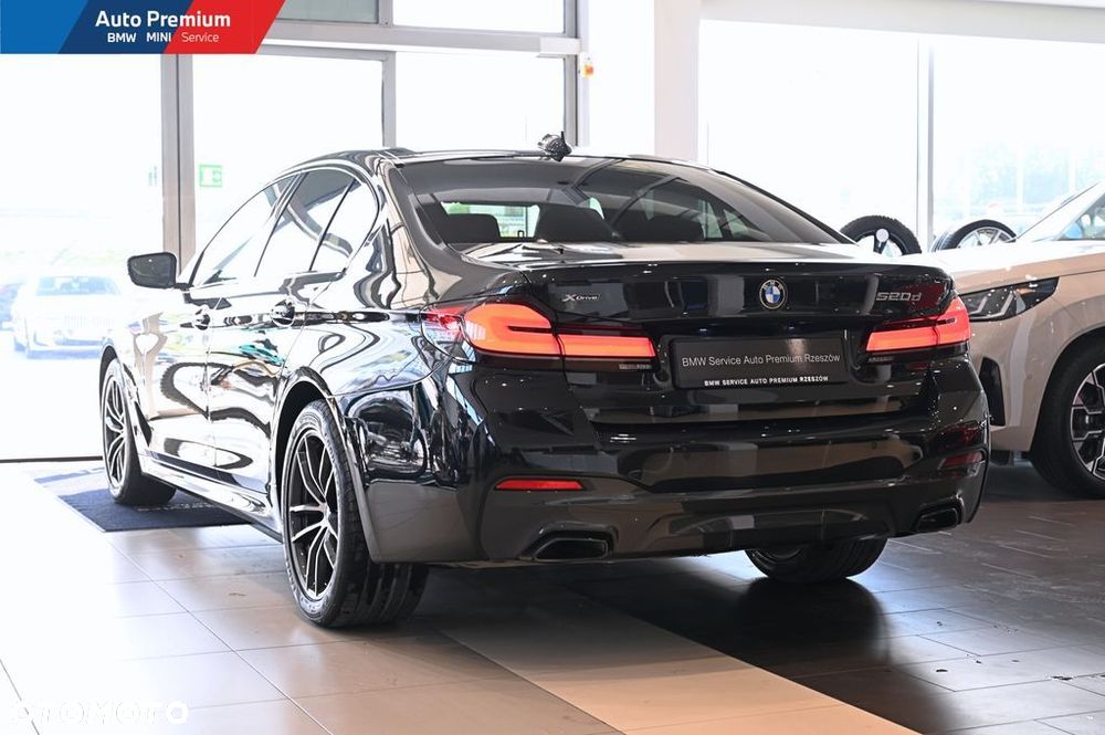 BMW Seria 5 520d M Sport sport - 20