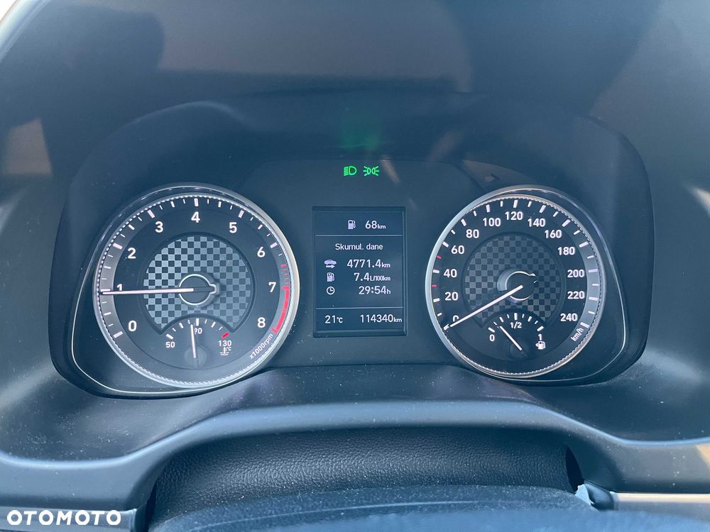 Hyundai Elantra - 6