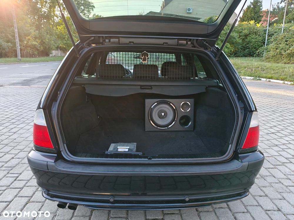BMW Seria 3 320i Edition Exclusive - 26
