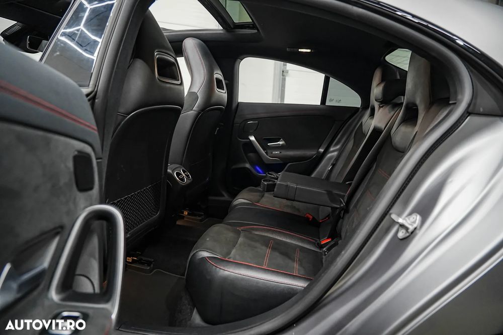 Mercedes-Benz CLA 180 7G-DCT AMG Line Advanced Plus - 5