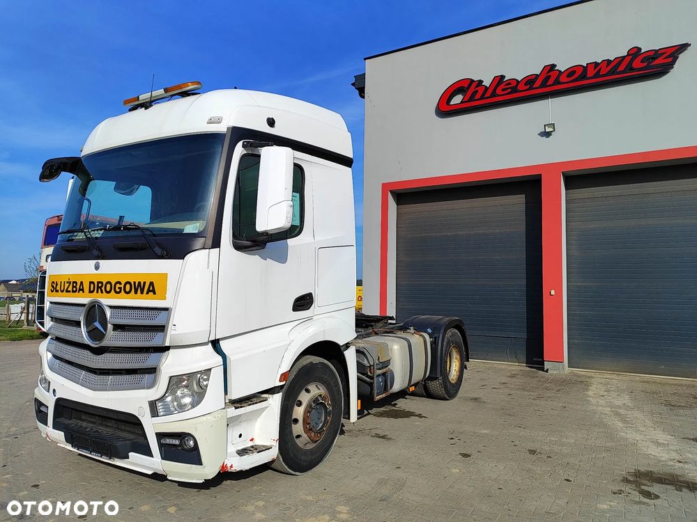 Mercedes-Benz ACTROS - 9
