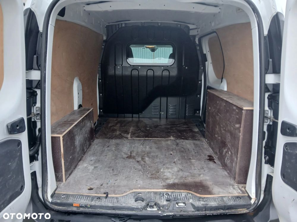 Renault Express - 13