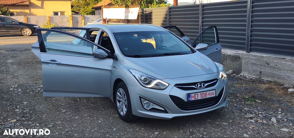 Hyundai i40 i40cw 1.7 CRDi blue Style - 16