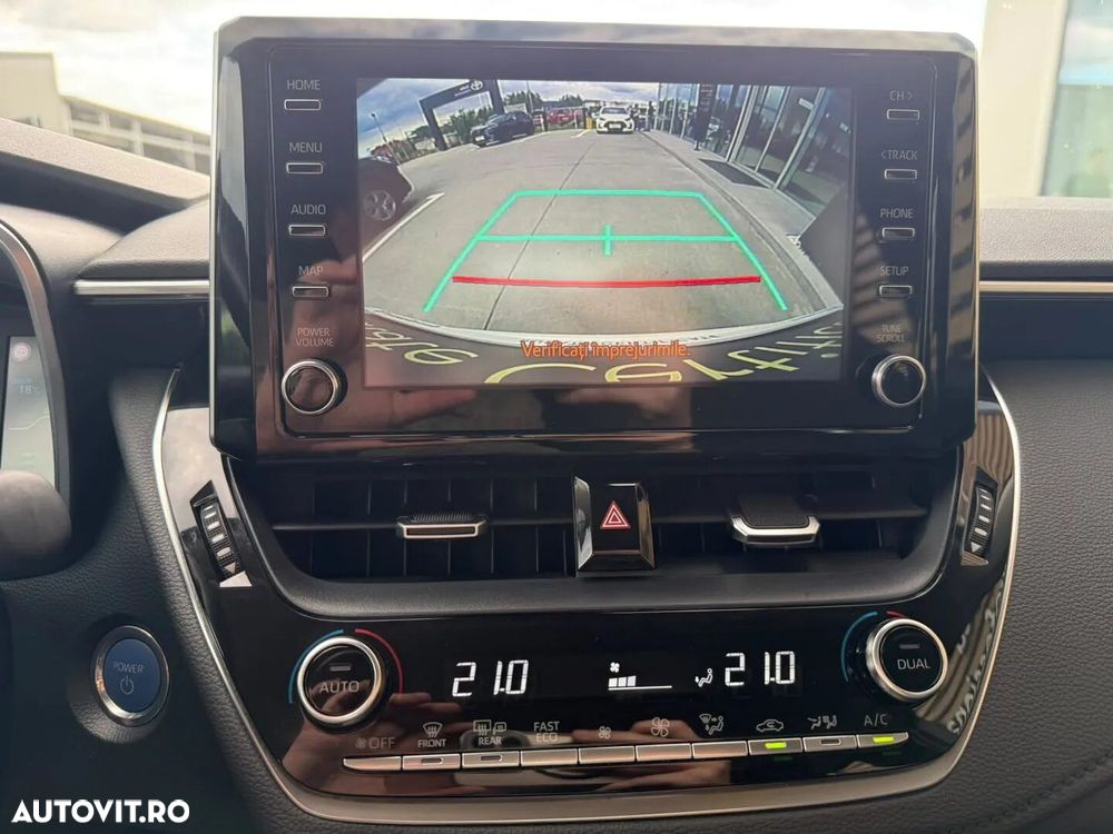 TOYOTA Corolla 2022 — imagine 15