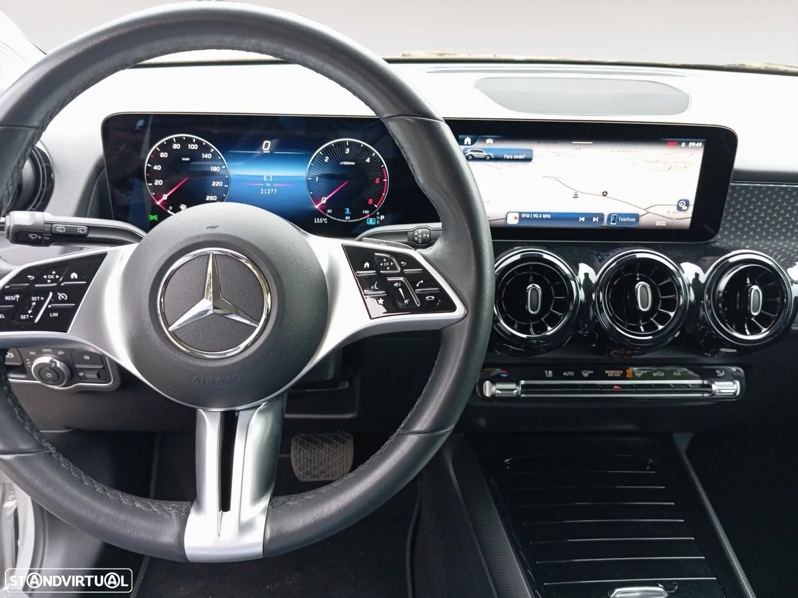 Mercedes-Benz GLB 180 d - 11