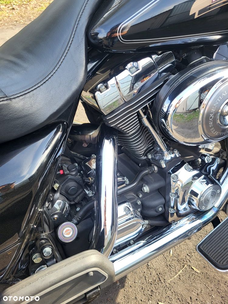 Harley-Davidson Electra - 10