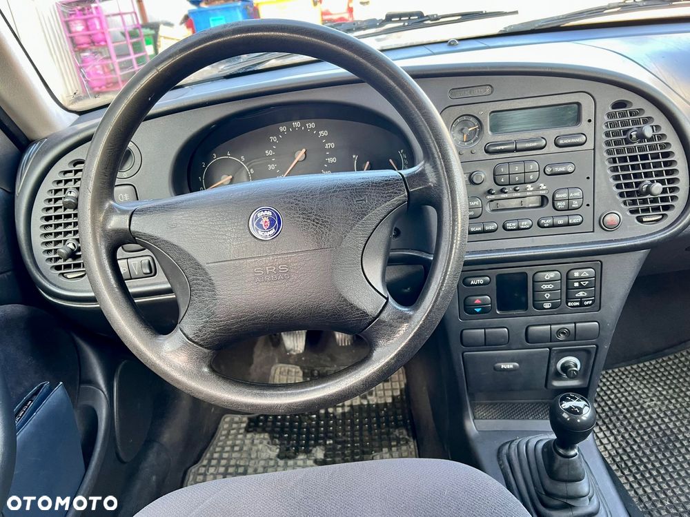 Saab 900 2.0 - 13