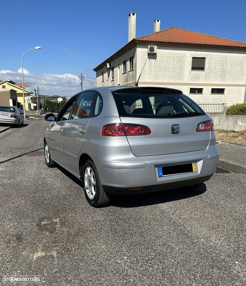 SEAT Ibiza 1.2 12V Stella - 4