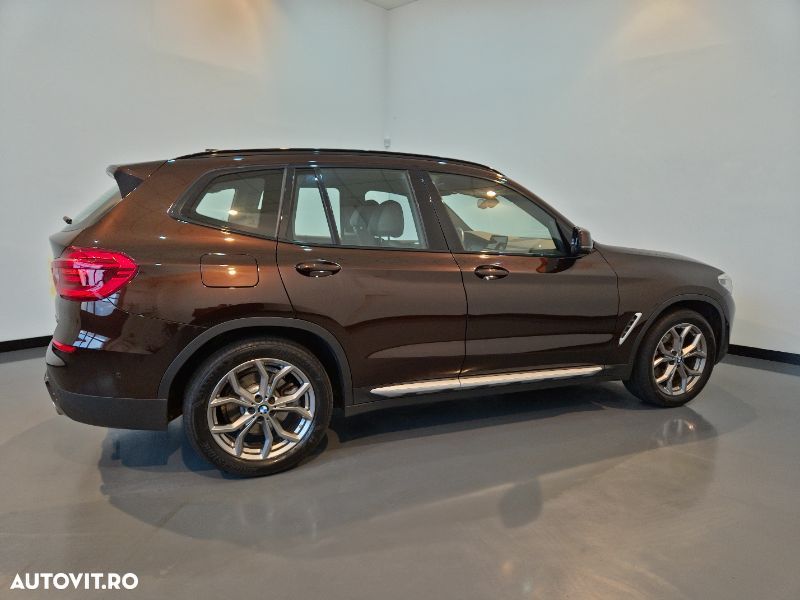 BMW X3 xDrive20i AT Luxury Line - 5