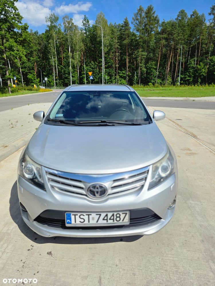 Toyota Avensis 2.0 D-4D Comfort - 15