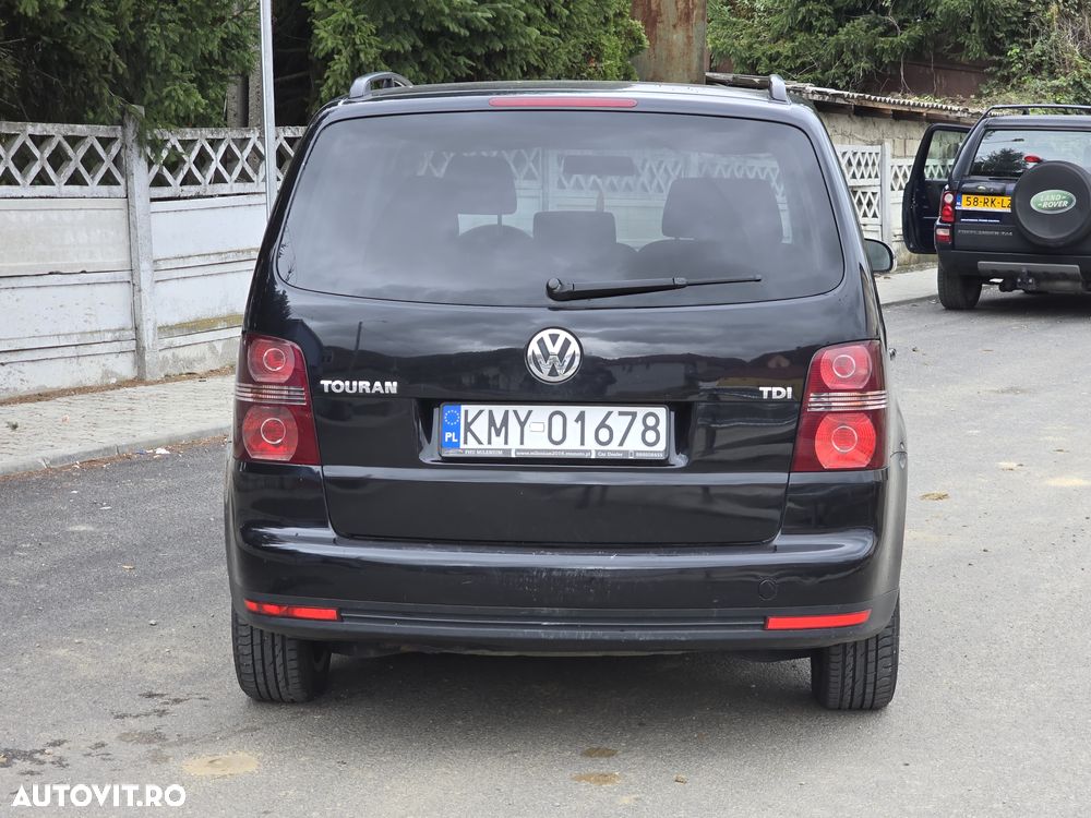 Volkswagen Touran 1.9 TDI Conceptline - 14
