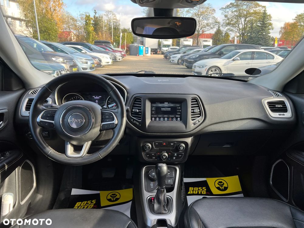 Jeep Compass - 11