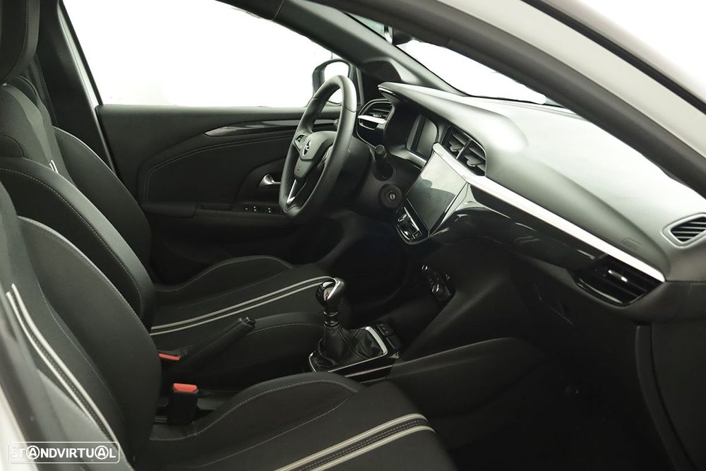 Opel Corsa 1.2 T GS - 20