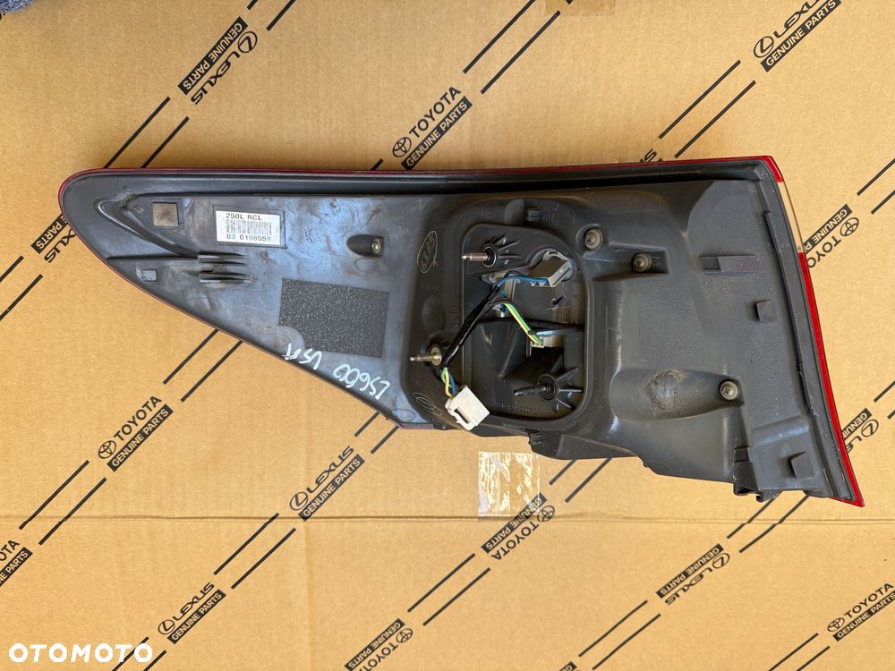 Lampa tył prawa, lewa Lexus LS600h USA 06-10r. NR. 250LRCL. - 7
