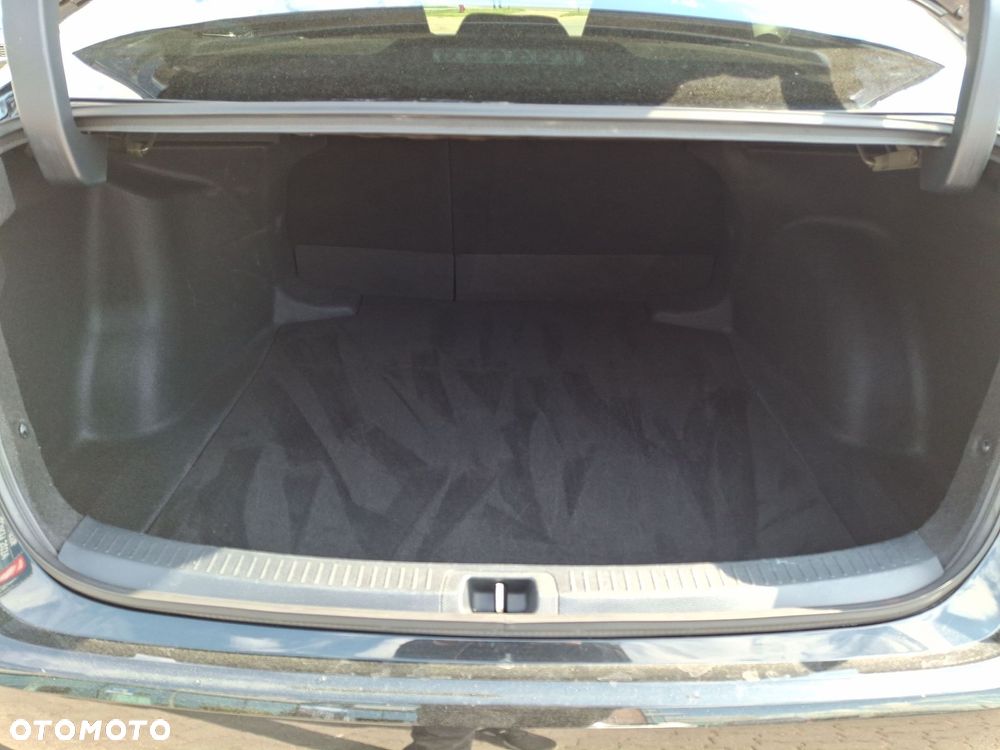 Toyota Corolla 1.8 Hybrid Style - 12