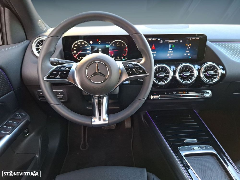 Mercedes-Benz GLA 180 d Progressive - 13