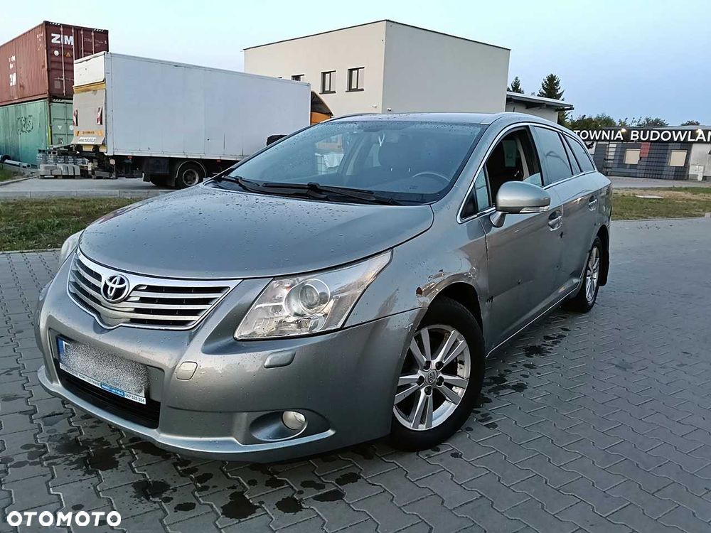 Toyota Avensis - 3
