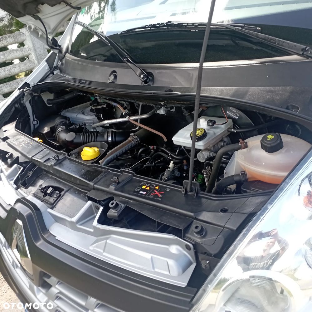 Renault Master - 25