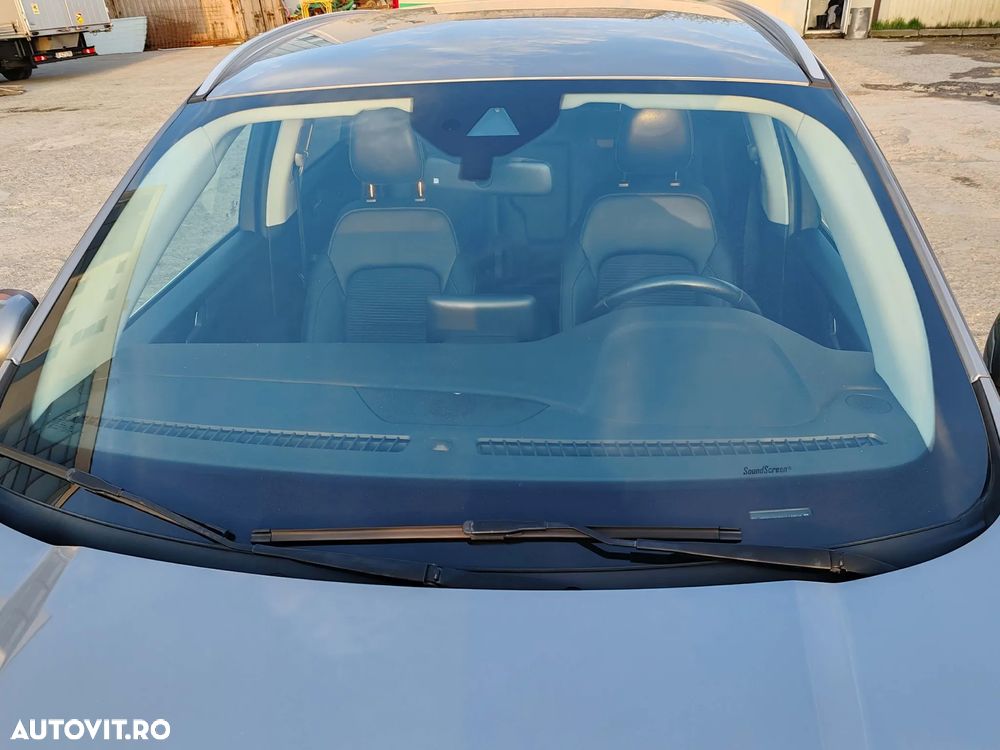 Ford Kuga 2.5 Duratec PHEV Titanium X - 24