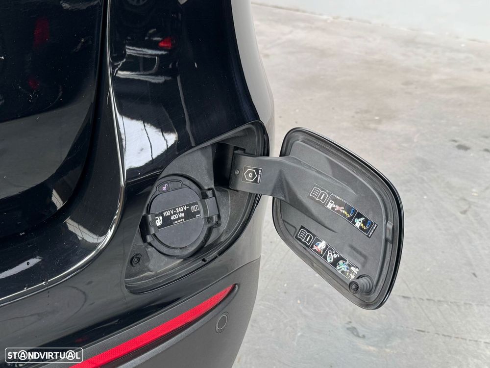 Mercedes-Benz GLC 300 - 19