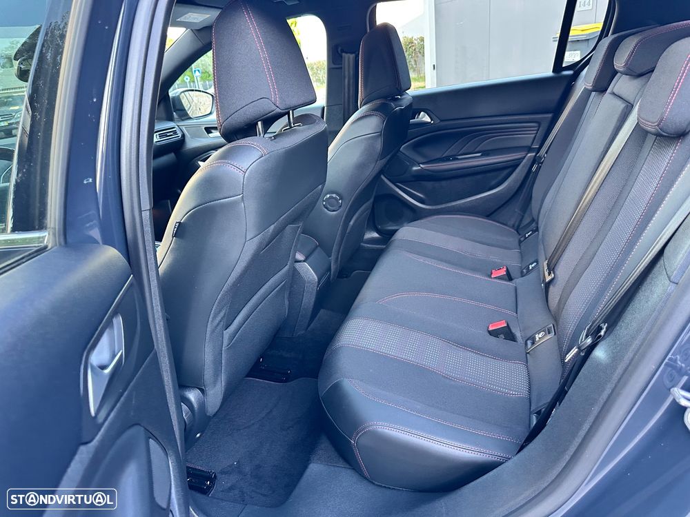 Peugeot 308 1.5 BlueHDi GT Line EAT8 - 38
