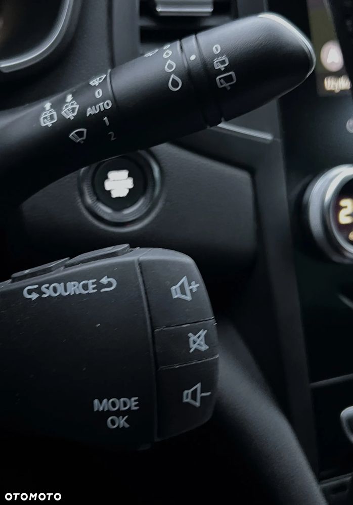 Renault Megane 1.3 TCe FAP Intens EDC - 29