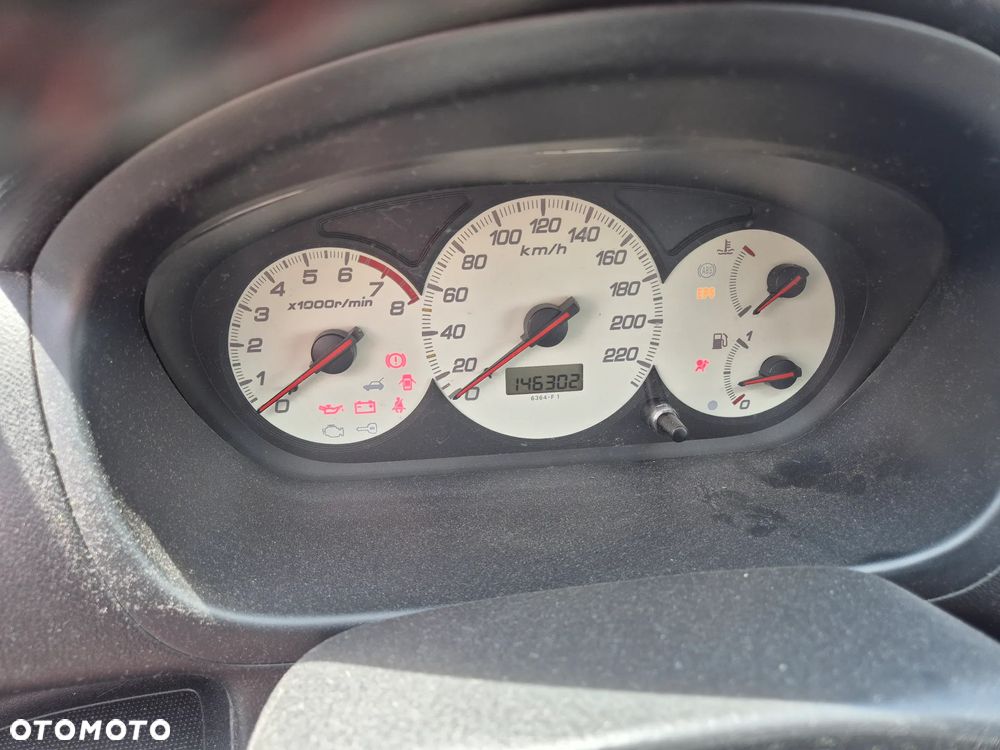 Honda Civic 1.4i LS - 17