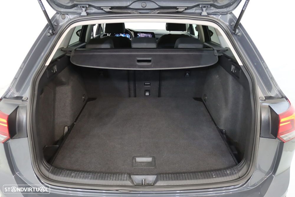 VW Golf Variant 2.0 TDi - 10