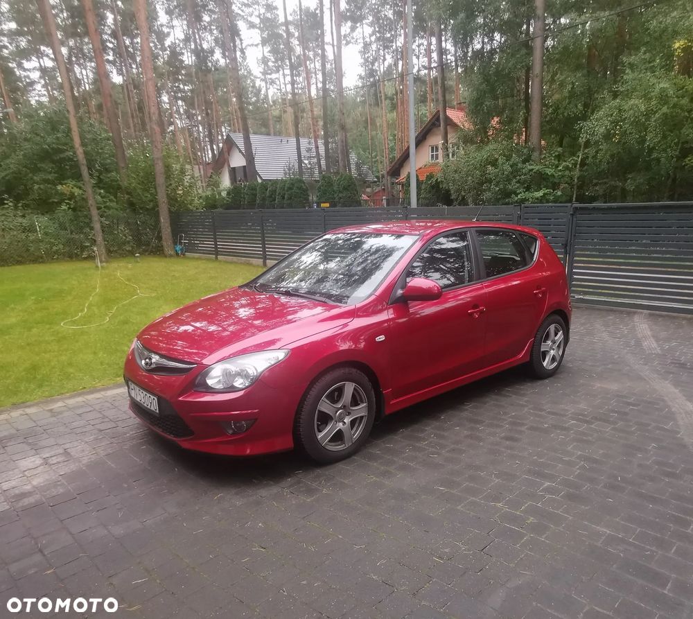 Hyundai i30 1.6 Premium - 1