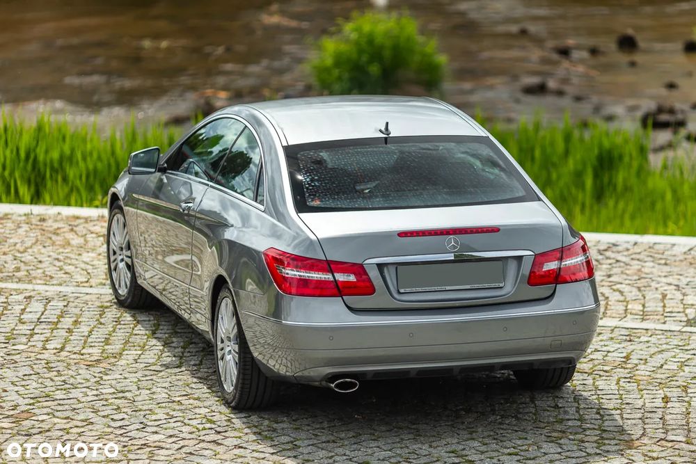 Mercedes-Benz Klasa E - 14