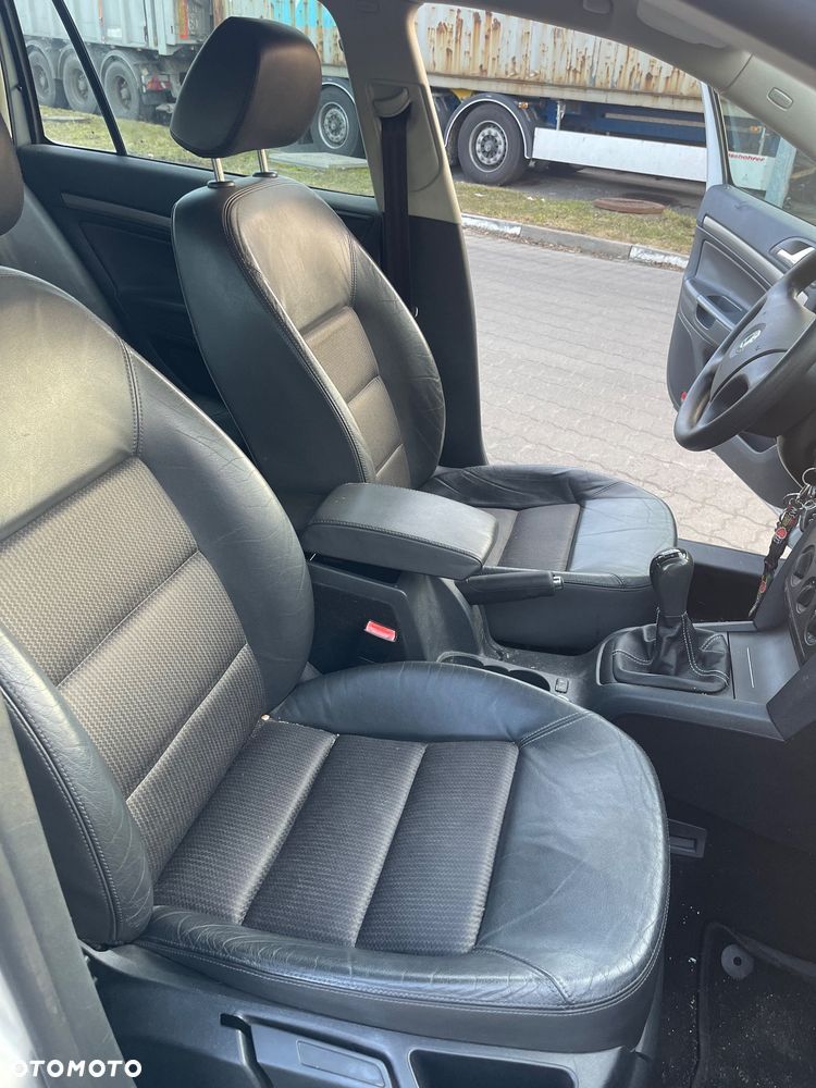 Skoda Octavia 1.9 TDI DPF Elegance - 4