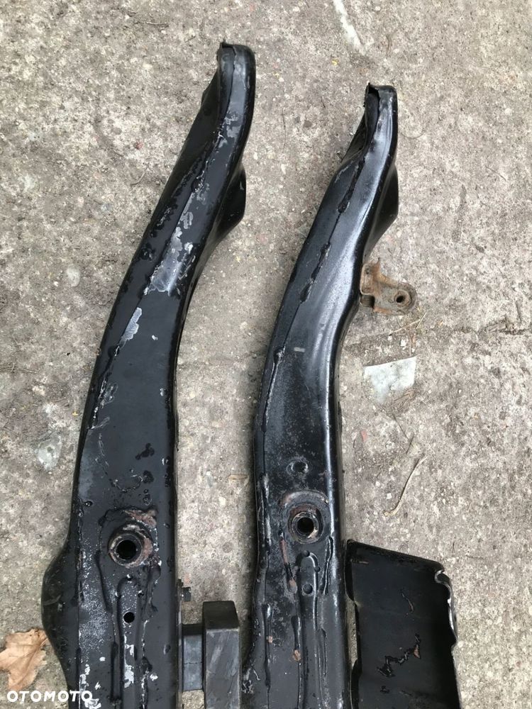 BELKA OŚ TYŁ TYLNA TOYOTA COROLLA E11 WWA - 3