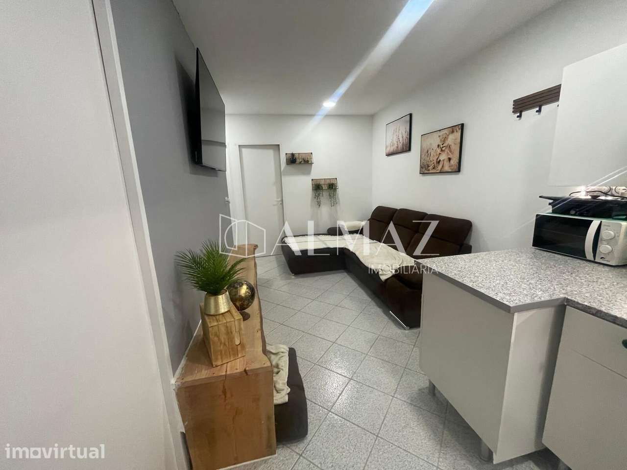 Apartamento T2 Renovado em Fermentões – Excelente Oportunidade... - Grande imagem: 2/12