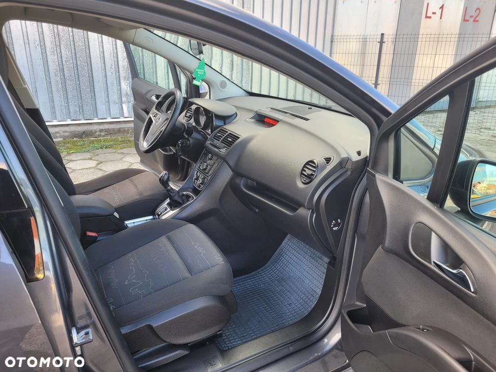 Opel Meriva - 12