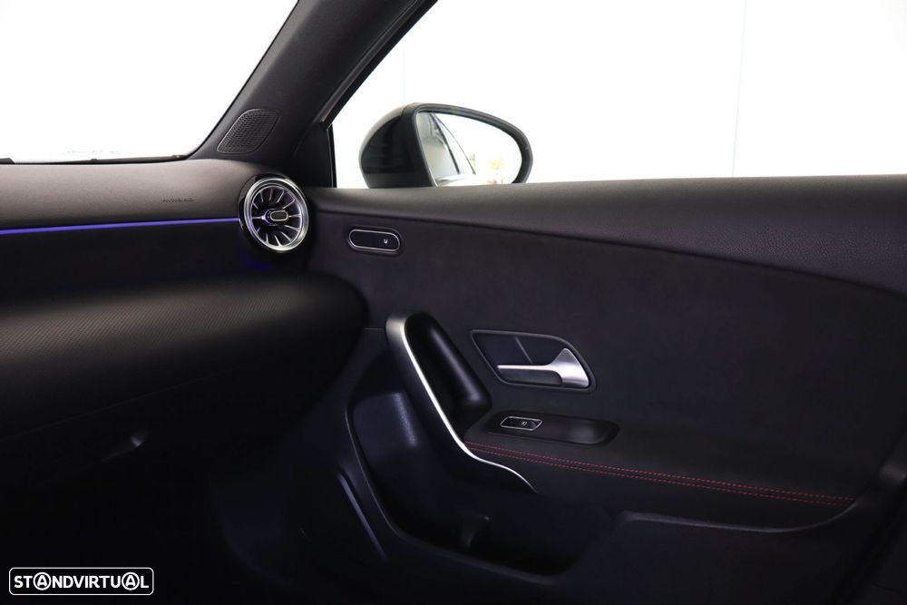 Mercedes-Benz A 200 - 48