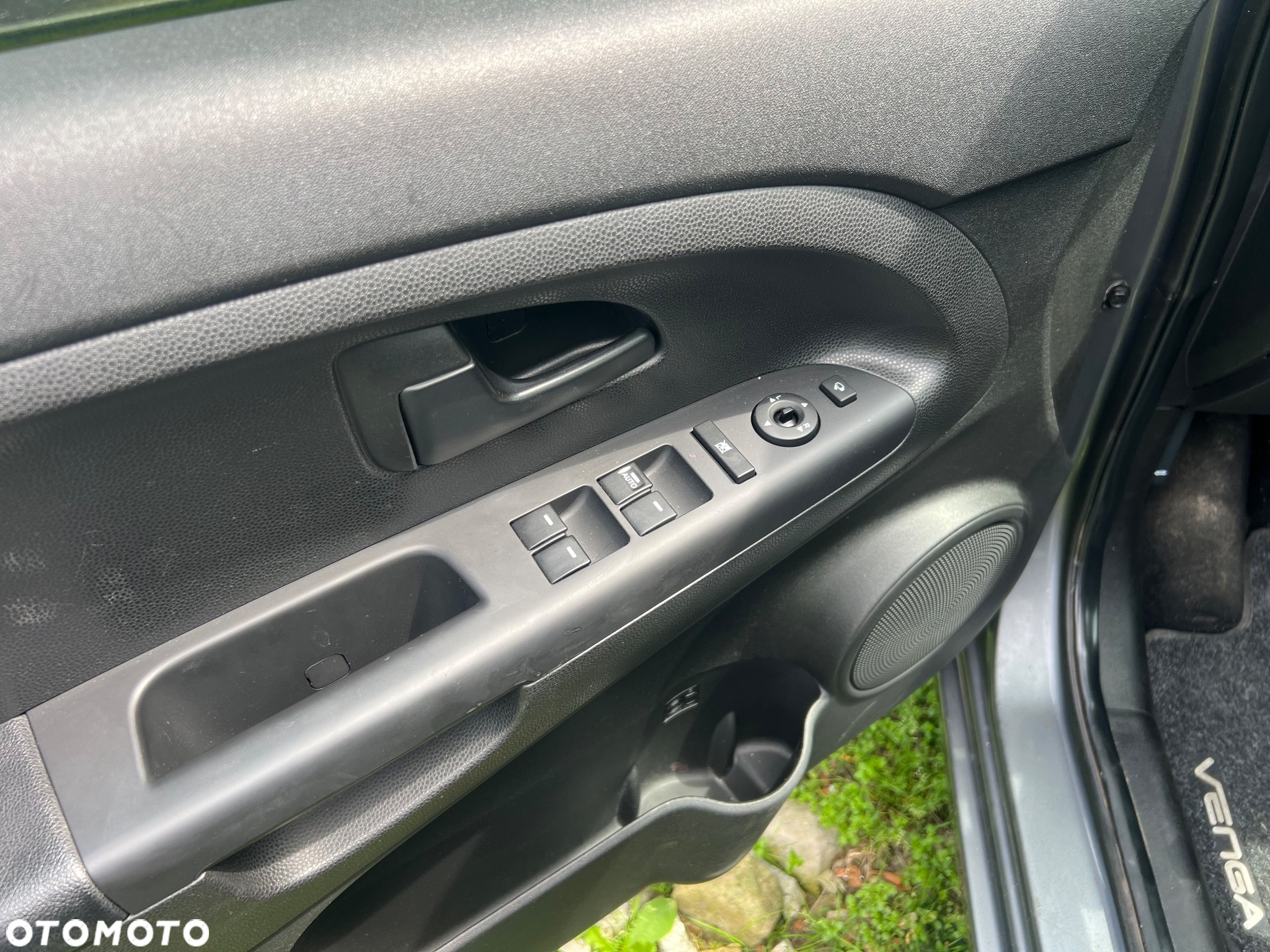 Kia Venga 1.4 CVVT Attract - 9