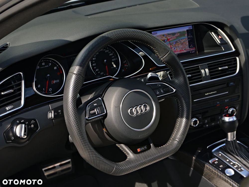 Audi RS4 Avant Avant S tronic - 19