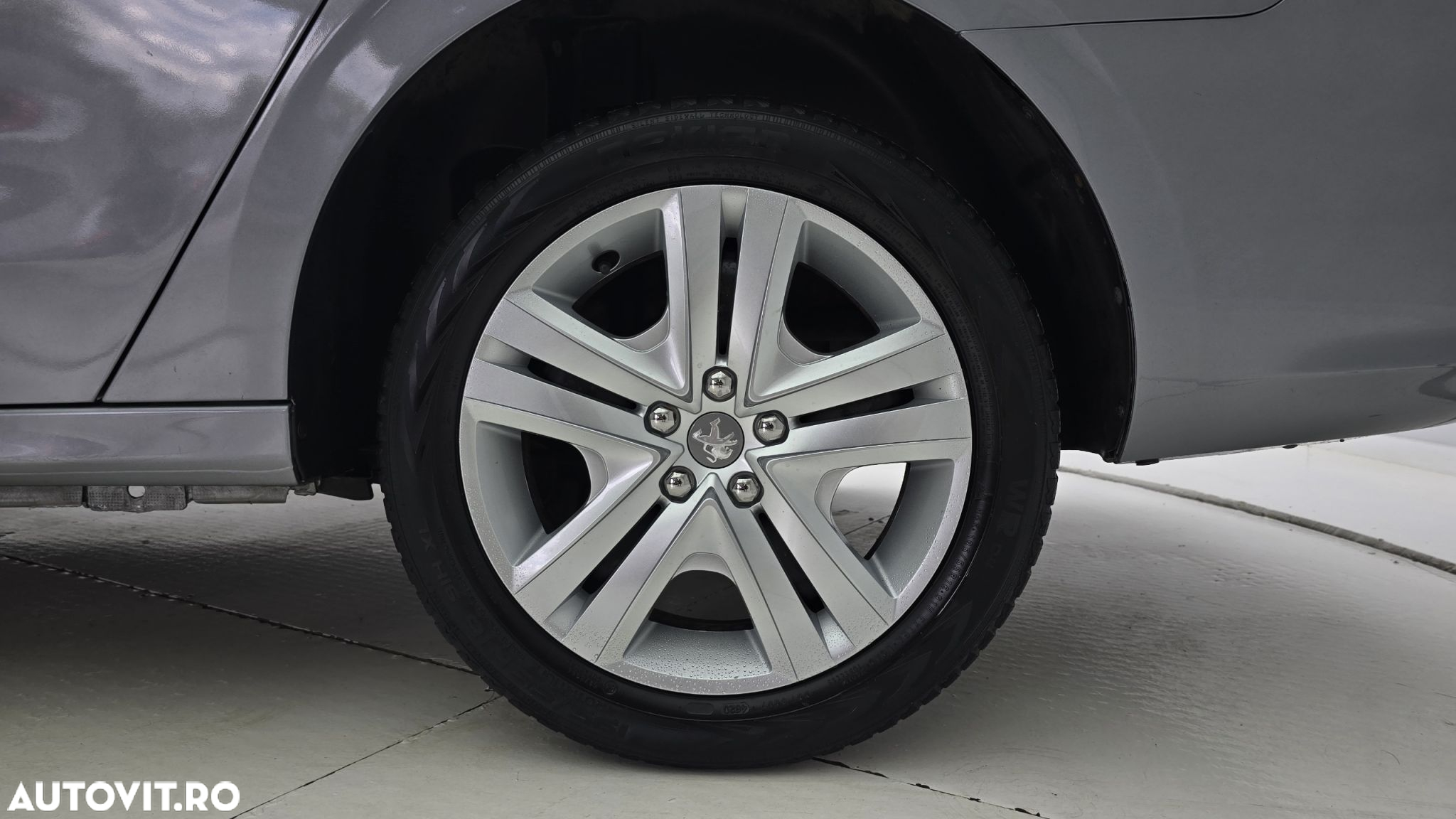 Peugeot 301 1.5 BlueHDI FAP Allure - 22
