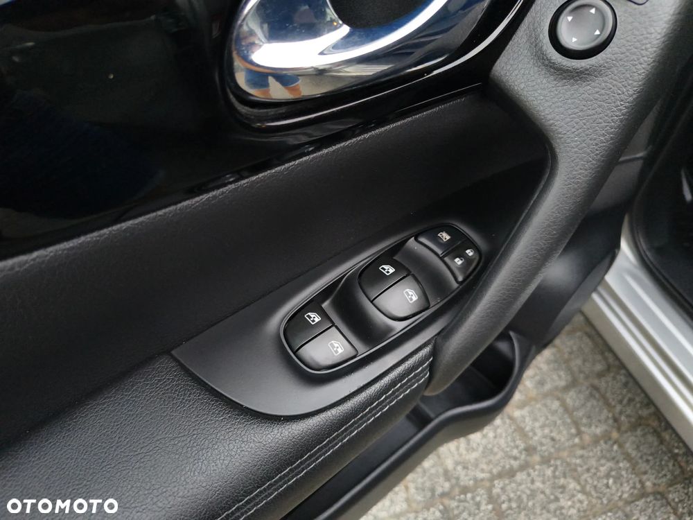 Nissan Qashqai - 27