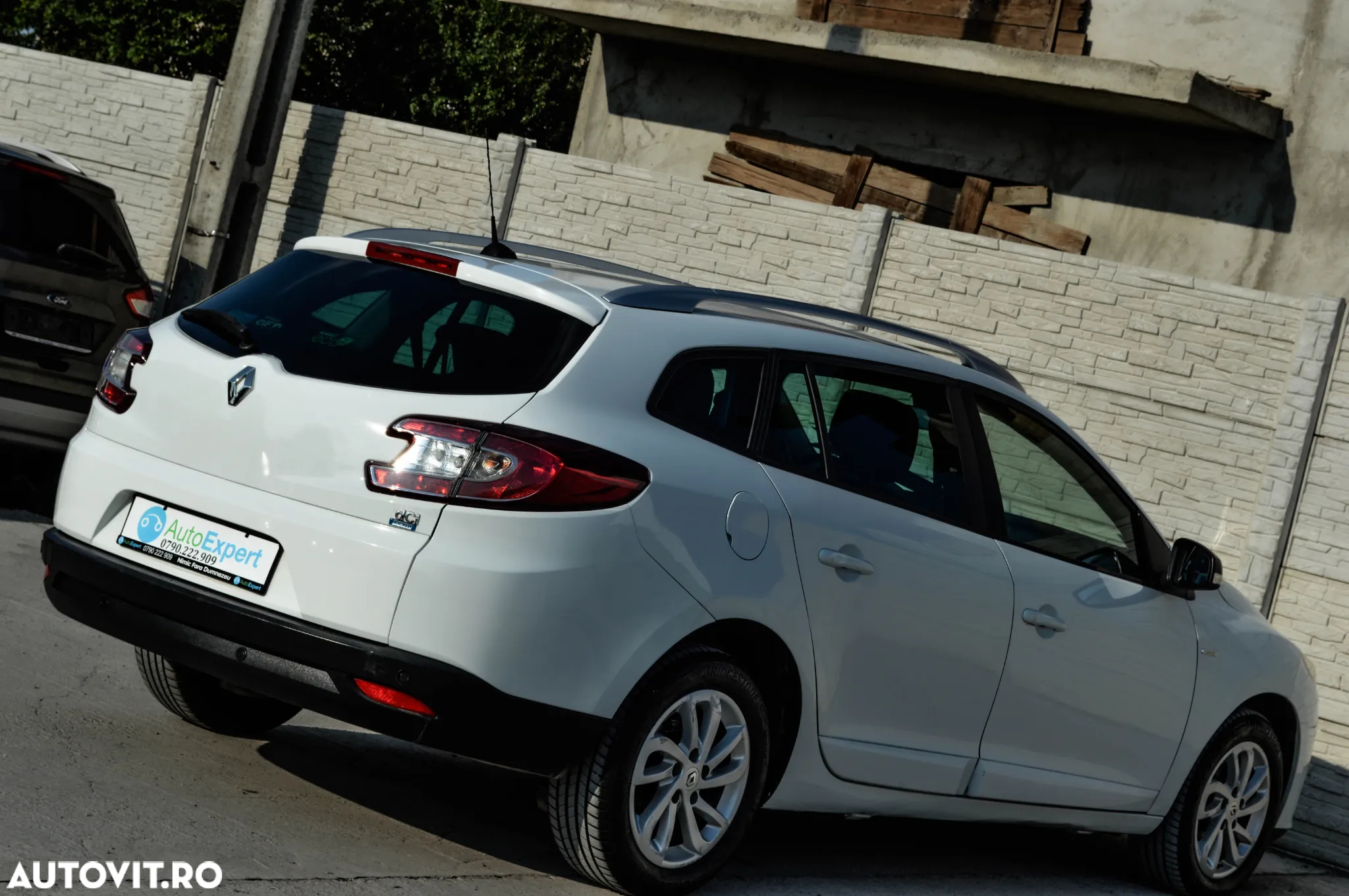 Renault Megane dCi 110 FAP LIMITED - 4