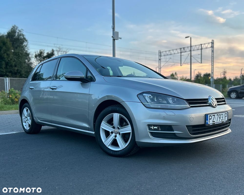 Volkswagen Golf - 4