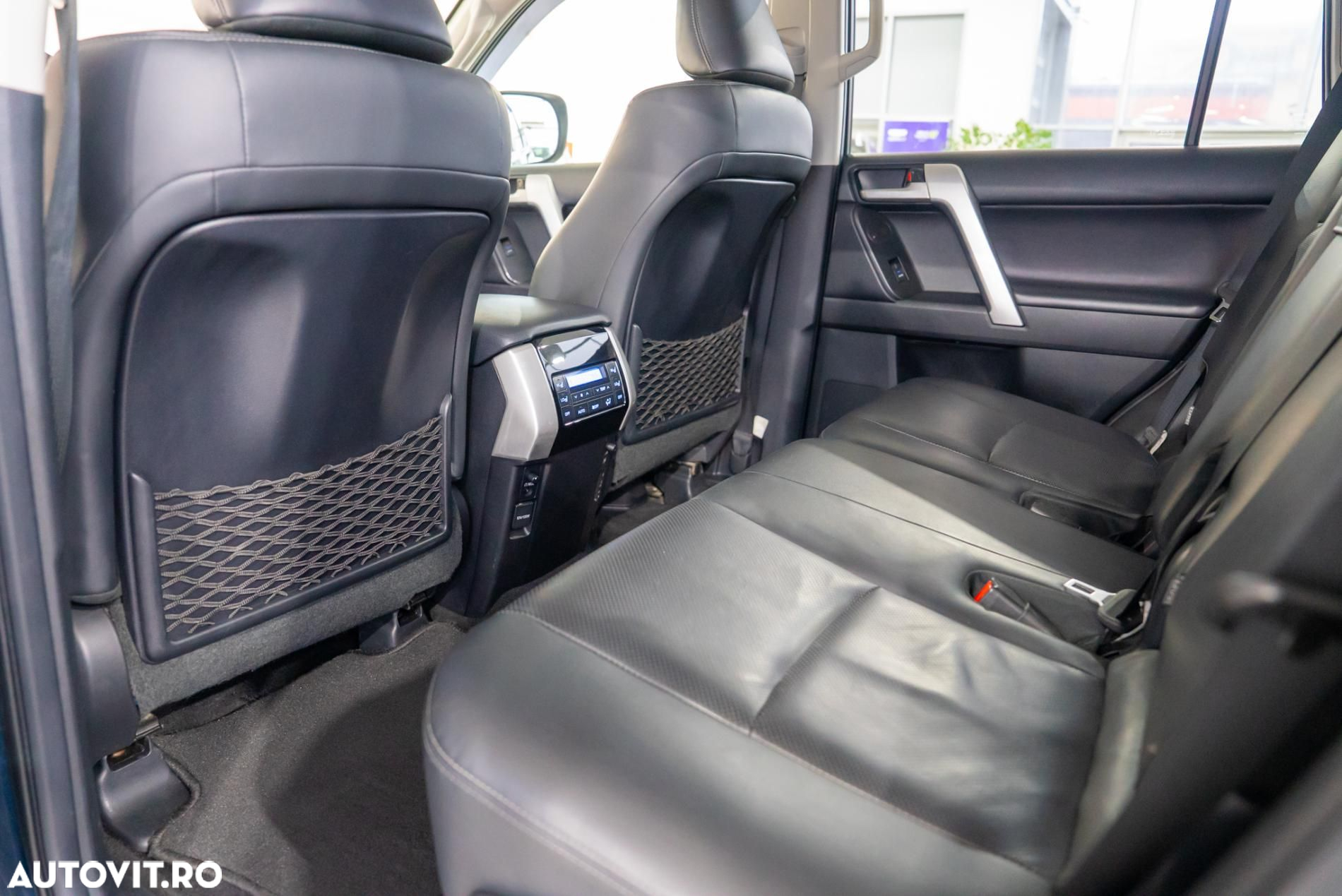 Toyota Land Cruiser 2.8 D-4D Automatik Executive - 21