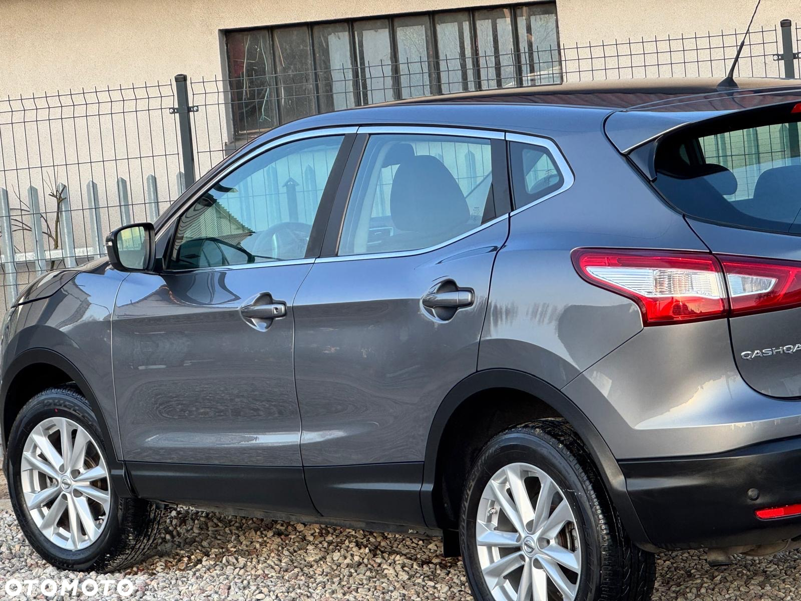 Nissan Qashqai 1.2 DIG-T Tekna Xtronic EU6 - 26