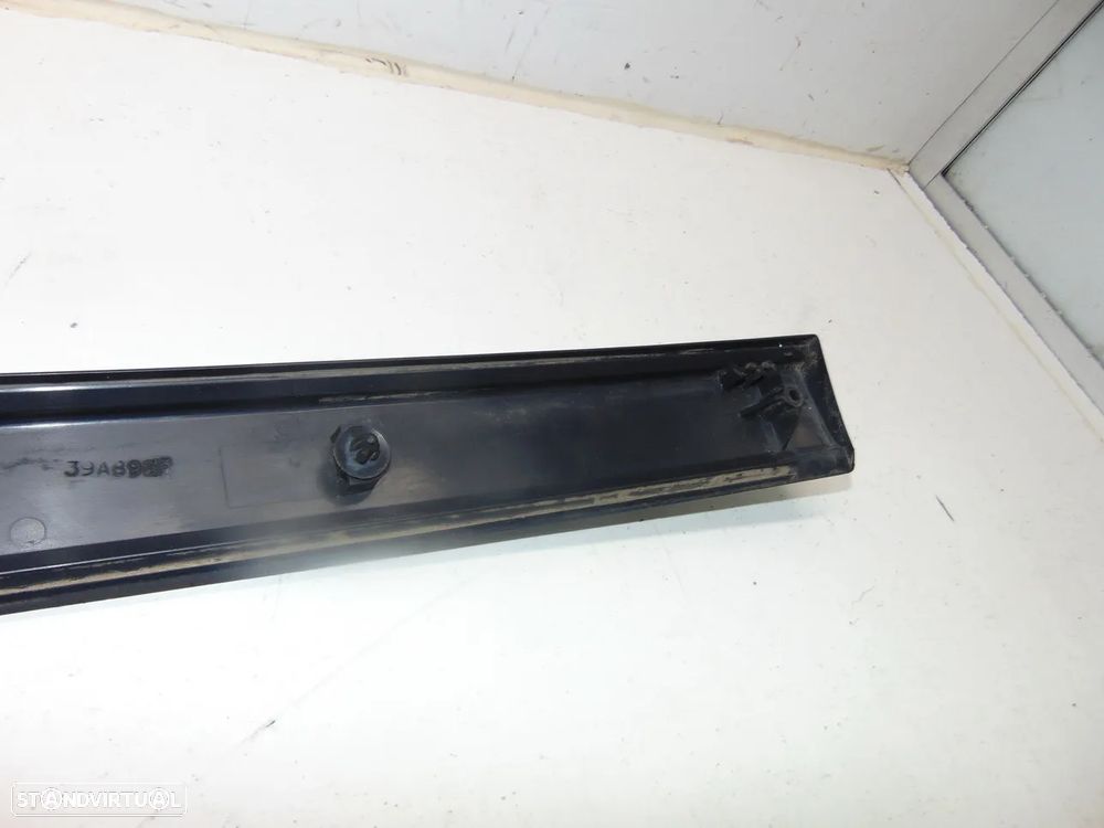 Renault Clio 3 friso refletor mala - 5