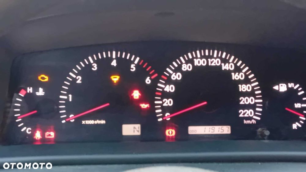 Toyota Corolla - 2