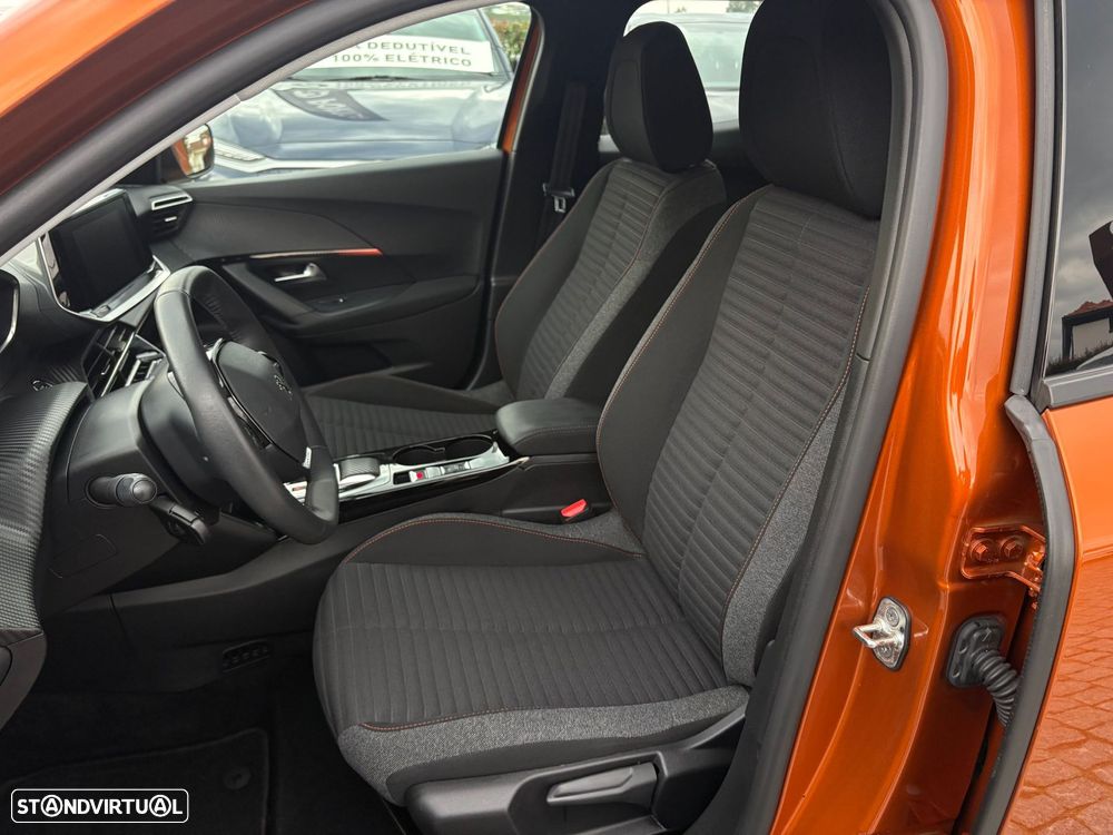 Peugeot e-2008 50 kWh Active Pack - 12