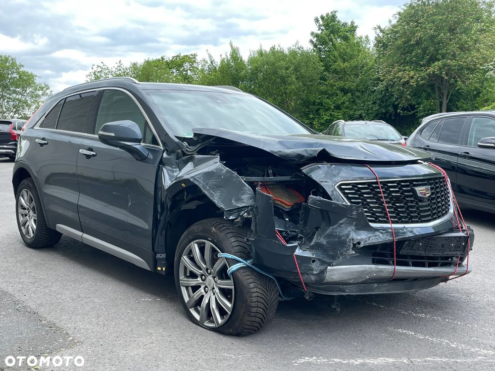 Cadillac XT4 w całości lub na części - 6